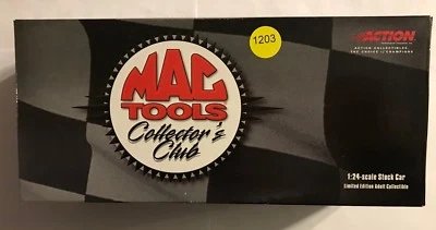 2001 ACTION #18 BOBBY LABONTE - INTERSTATE/COCA-COLA POLAR BEAR  1 OF 3000 #1203 - Image 1 of 4