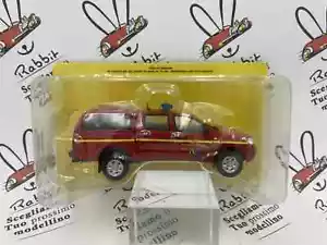 DIE CAST " TOYOTA HILUX VLHR " (32) LEGERS POMPIERS 1/43 - Foto 1 di 2
