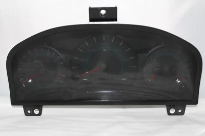 Cuadro de instrumentos velocímetro indicadores del panel de instrumentos Ford Fusion 2010 26.317 millas Foto 1 de 4