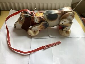 Vintage Fisher Price Snoopy Pull Along Dog No 181  Copyright 1961