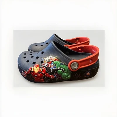 Детские сабо Crocs Avengers с графикой размер C12 темно-красные Marvel - Изображение 1 из 4
