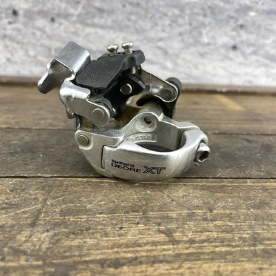Vintage Shimano Deore XT FD-M739 Front Derailleur 28.6mm Top Pull Clamp-On MTB - Image 1 of 4