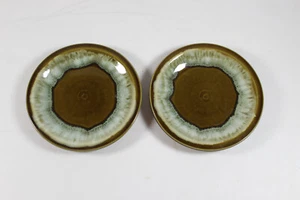 2 Vintage Brown & Green Dinner Plates ( Bin C8 ) - Picture 1 of 6