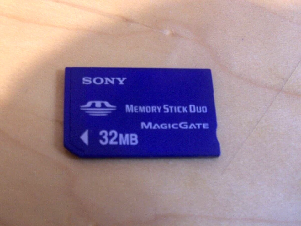 Sony 32 MB Memory Stick Duo Card - Image 1 of 1