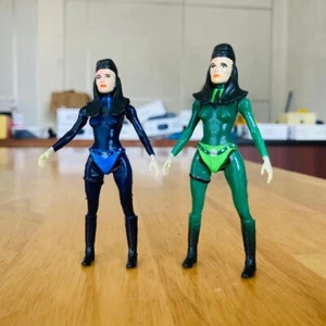 Tonika Sisters Action Figures for 3.75 IN Figure DIORAMA (Painted) - Picture 1 of 13
