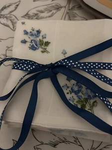 Vintage Hand Embroidered Women’s Handkerchief  Package Of 8 Individually Made - Picture 1 of 14