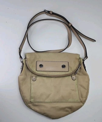 Marc Jacobs Preppy Nylon Crossbody Bag Beige Khaki Messenger Shoulder Purse - Image 1 of 4