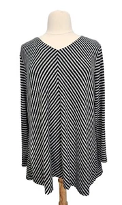 CATO Est. 1946 Size 22/24 Gray Black Striped Knit Long Top - Picture 1 of 11