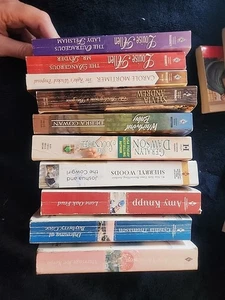 Lot Of 10 Big Harlequin Romance Novels - Imagen 1 de 9