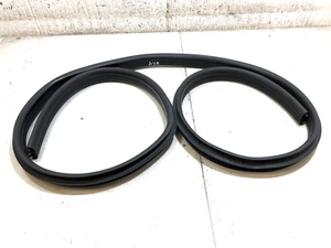 FORD FIESTA 2017 MK7 5dr DOOR RUBBER SEAL REAR LEFT PASSENGER SIDE /2008-17 - Picture 1 of 8