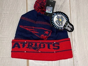 Cappello England Patriots Adulto LED LIGHT UP Maglia Pom Pom/Beanie Nuovo - Foto 1 di 2