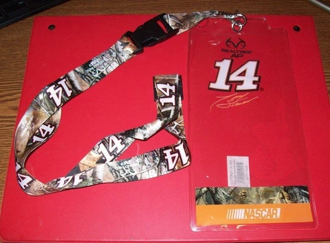 TONY STEWART #14 TEAM REALTREE CAMO RACING LANYARD KEYCHAIN & CREDENTIAL HOLDER Cover