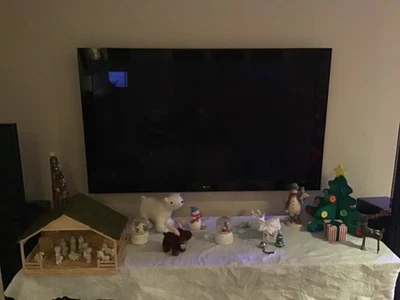 Pioneer Signature Elite Kuro PRO-141FD 60" HD Plasma Television - Image 1 of 4