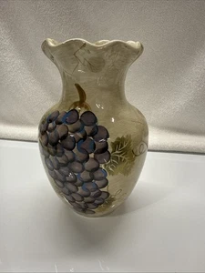 Tabletops Unlimited Cabernet 8" Vase Grape Wine Hand Painted Home Decor - Imagen 1 de 5