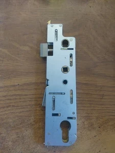 GU Old Style 35mm uPVC Door Lock Centre Case Gearbox As Per Photos. No Packaging - Picture 1 of 6