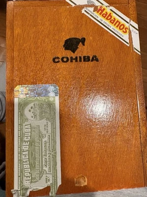 Caja de cigarros original de madera Cohiba - Siglo VI - vacía Foto 1 de 4