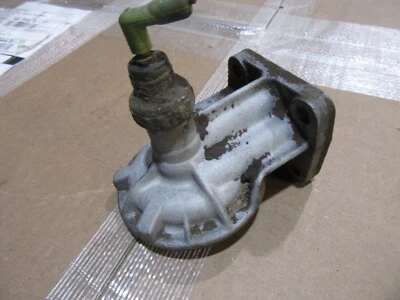 Ford Thunderbird 1958 352 V8 motor filtro de aceite montaje pieza base Foto 1 de 3