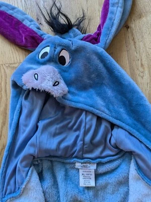 Disney Eeyore Niño Talla XL Una Pieza Disfraz Cremallera Pijama con Capucha Halloween Foto 1 de 4