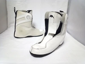 RAZORS LINER WHITE US9/UK8/EU42 AGGRESSIVE INLINE SKATES - Picture 1 of 12