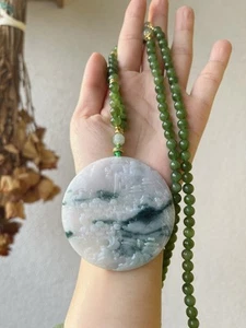 Colgante de paisaje de jadeíta blanco y verde tallado a mano, 手雕翡翠山水 - Imagen 1 de 11