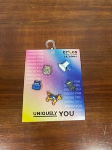 Juego de 5 dijes para zapatos Tiny Police Crocs - Imagen 1 de 2