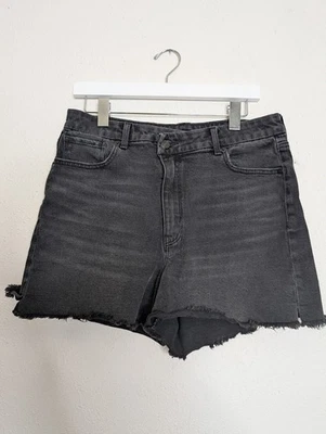 American Eagle Womens Curvy Mom Short Stretch  Shorts Black Size 12 Distressed - Image 1 of 4