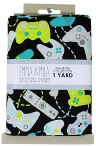 Controladores para juegos de 1 yarda Edredones de tela de algodón precortados M208.67 - Imagen 1 de 1