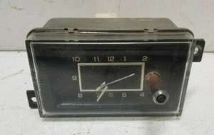 Small Dash Analog Clock Possible Oldsmobile - Bild 1 von 7