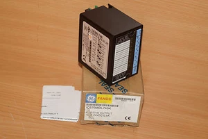 GE Fanuc  IC670MDL740K  Positive Output Module - Bild 1 von 2
