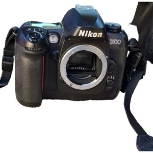 Nikon D100 Digital Camera With Nikkor 18-70mm Lens , Carry Bag, Battery Charger - Picture 1 of 4