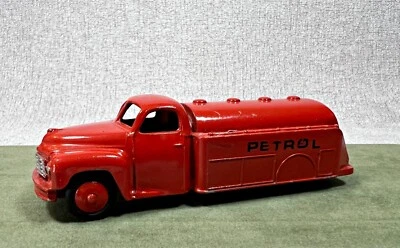 DINKY TOYS MECCANO 30P STUDEBAKER BENZINA PETROL TANKER CAMIONCINO MACCHININA - Immagine 1 di 4