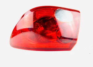 2003-2005 Saturn L-Series Tail Light Rear Passenger Right Side 22699951 OEM - Picture 1 of 12