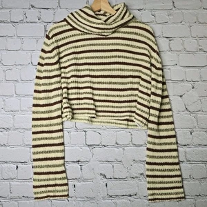 Urban Outiffters Retro Y2K gestreifter kurz geschnittener Strickpullover mit Wasserfallausschnitt Größe Small - Bild 1 von 9