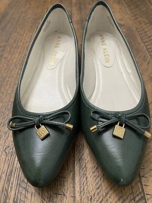 Женские мокасины без шнурков Anne Klein Akovi, американский размер 7, зеленые, кожаные - Изображение 1 из 4