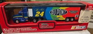 NASCAR Racing Champions 1994 Editions Maßstab 1:87 Dupont Team Transporterters - Bild 1 von 5