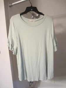 NWT women's short sleeve dressy t-shirt Viamor Size M sage color RETAIL 36.80 - Picture 1 of 12
