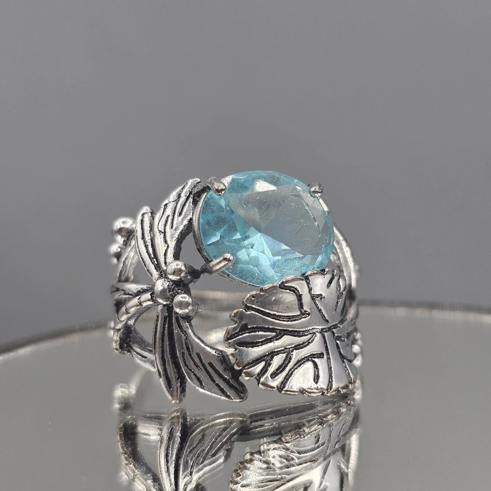 Anillo Libélula Distintivo Tono Plata Trabajo Abierto Azul Faceta Corte Vidrio Piedra talla 9.5 Foto 1 de 4