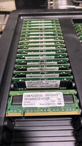 SEN06464S2CE1MT-30R Swissbit 512MB DDR2 667MHz PC2-5300 200pin SODIMM Memory RAM - Picture 1 of 2