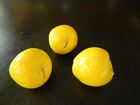 VINTAGE SET OF THREE BEAUTIFUL CERAMIC APPLES HIGH GLOSS YELLOW excellent cond
