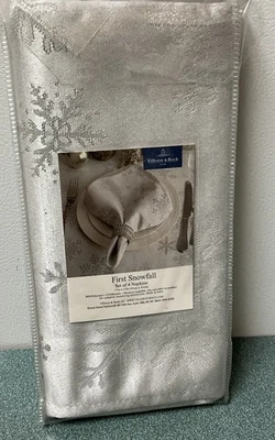 Villeroy & Boch Napkins First Snowfall Elegant Metallic Silver Grey - Set of 4 - Image 1 of 4