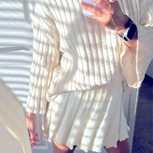 NEU SET Strick Oversize Pullover Plissee Minirock von COMMENSE M - Bild 1 von 14