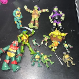 Lot Of 13 Teenage Mutant Ninja Turtles 2012 2013 2014 2015 Action Figures Mini - Picture 1 of 7