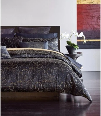 Donna Karan Black Onyx Full/Queen Duvet Cover + 2 Standard Shams + 2 Euro Shams - Image 1 of 4