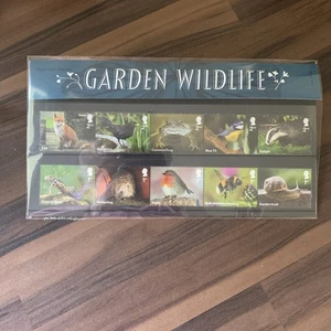 GB 2025 GARDEN WILDLIFE PRESENTATION PACK No 662 MINT STAMP SET SG 5296 5305 - Picture 1 of 2