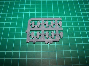 10 Space Marine Primaris Reivers Grav Rutschen Klingen (Bits) - Bild 1 von 1