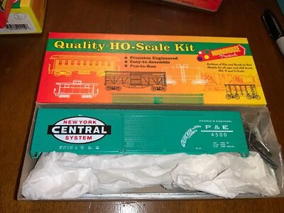 Roundhouse HO Scale Kit#12011 NYC New York Central 50' Boxcar P & E 4500. NOS - Image 1 of 2