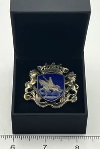 Vintage Knight Pin Brooch Gold Tone Blue Enamel Shield Framed by Lions and Crown - Picture 1 of 9