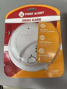 First Alert Hard-Wired with Battery Back-up Ionization Smoke and Fire Detector - Picture 1 of 2