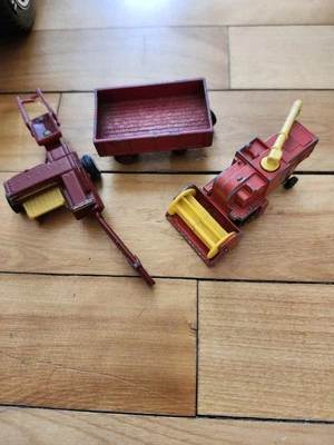 Lot Of 3 Pieces Of The Past  ERTL  Farm Trailer, Harvester, Baler Vintage... - Image 1 of 2