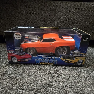 MUSCLE MACHINES Hugger Orange CHEVY CAMARO 1:18 Scale Diecast Car Sealed Package - Image 1 of 4